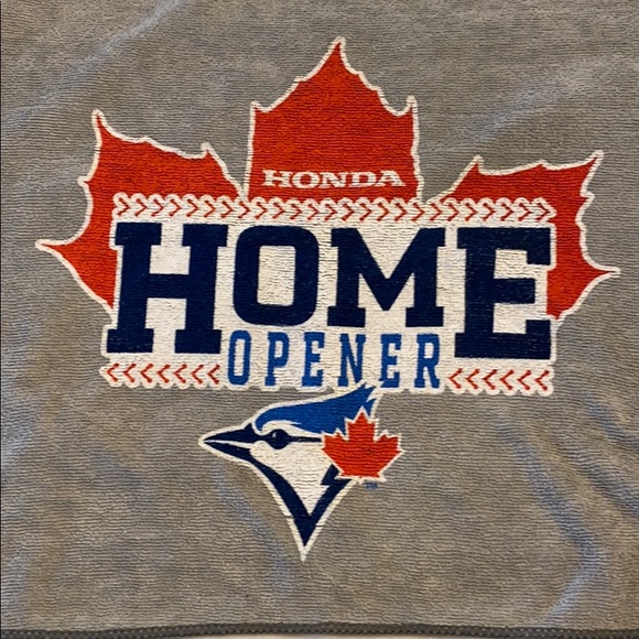 Toronto Blue Jays Home opener gym sweat towel - Picture 2 of 3